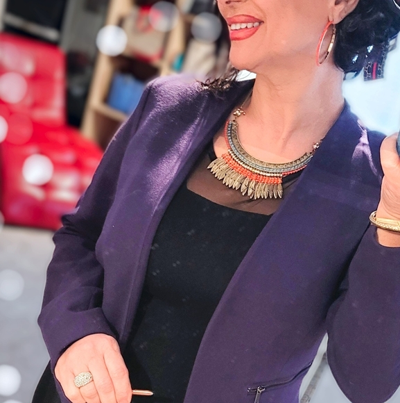 Banana Republic purple blazer - Picture 2 of 12